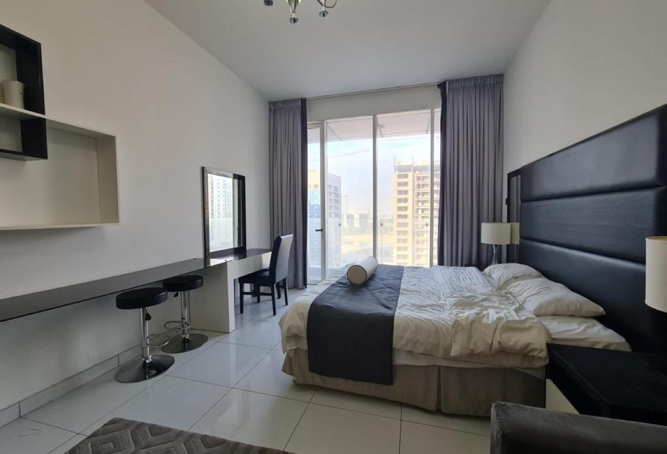 Fully Furnished | Spacious Layout | 4 cheques photo 13