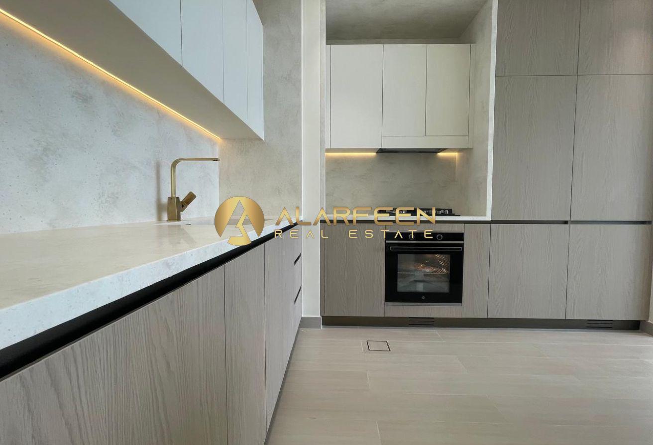 Island Kitchen | Spacious layout | Smart Home photo 4