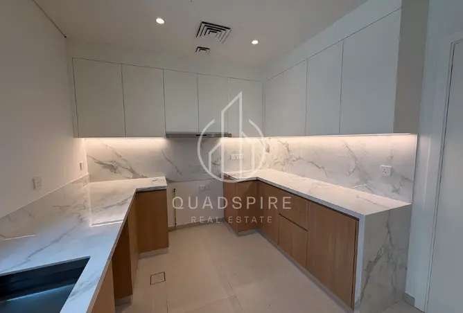 128820002 - Property Image 3