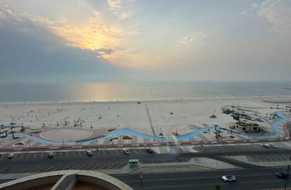 Apartment - 2 - 3 for rent in Corniche Tower - Ajman Corniche Road - Ajman Apartment - 2 - 3 for rent in Corniche Tower - Ajman Corniche Road - Ajman
