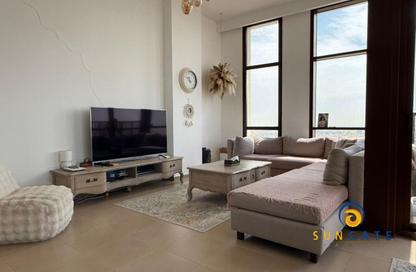 Apartment - 2 Bedrooms - 2 Bathrooms for sale in Warda Apartments 1A - Warda Apartments 1 - Warda Apartments - Town Square - Dubai