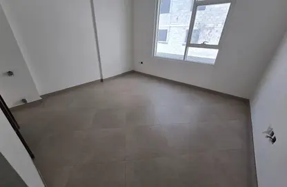 Apartment - Studio - 1 Bathroom for rent in Al Qulaya'ah - Al Sharq - Sharjah