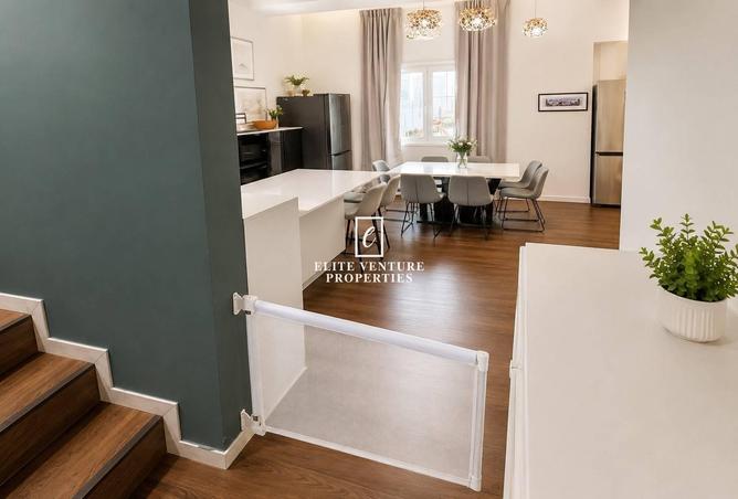 105983103 - Property Image 2