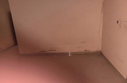 Apartment - Studio - 1 Bathroom for rent in Al Majaz 3 - Al Majaz - Sharjah Apartment - Studio - 1 Bathroom for rent in Al Majaz 3 - Al Majaz - Sharjah