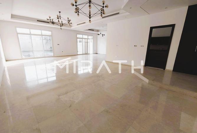 79004472 - Property Image 2