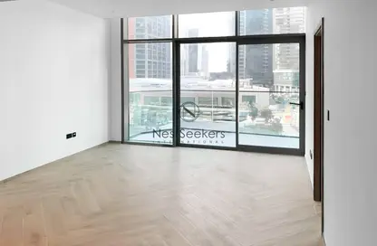 شقة - غرفة نوم - 1 حمام للايجار في بنينسولا ثري - بنينسولا - الخليج التجاري - دبي