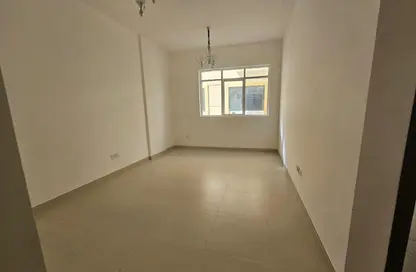 Apartment - 1 Bedroom - 2 Bathrooms for rent in Al Ameera Village - Ajman
