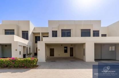 Townhouse - 3 Bedrooms - 4 Bathrooms for rent in Noor Townhouses - Town Square - Dubai