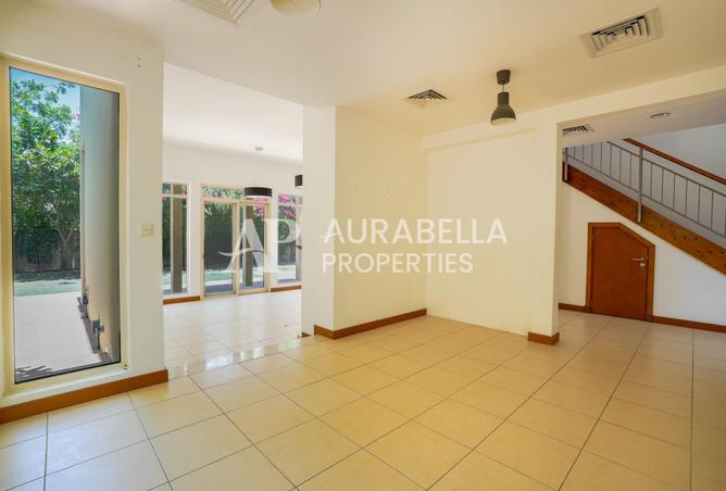 92271925 - Property Image 2