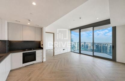 Apartment - 2 - 3 for rent in Peninsula Three - Peninsula - Business Bay - Dubai