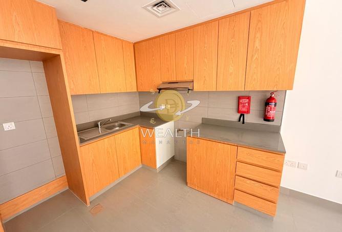 140581262 - Property Image 2