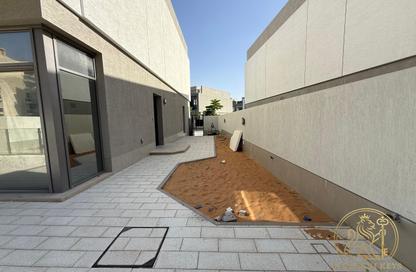 Villa - 5 Bedrooms - 5 Bathrooms for rent in 180 Degrees Villas - Liwan - Dubai Villa - 5 Bedrooms - 5 Bathrooms for rent in 180 Degrees Villas - Liwan - Dubai