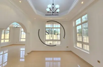 Villa - 5 Bedrooms - 6 Bathrooms for rent in Al Quoz 2 - Al Quoz - Dubai Villa - 5 Bedrooms - 6 Bathrooms for rent in Al Quoz 2 - Al Quoz - Dubai