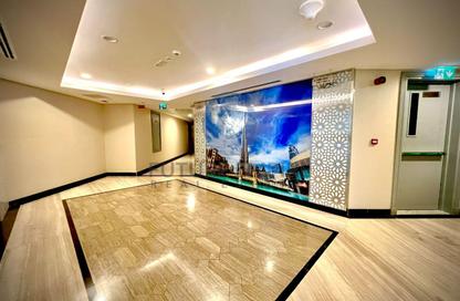 Apartment - 3 Bedrooms - 4 Bathrooms for rent in Al Hudaiba Mall - Al Hudaiba - Bur Dubai - Dubai
