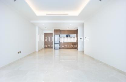 Apartment - 1 - 1 for rent in Palace Beach Residence Tower 1 - Palace Beach Residence - Emaar Beachfront - Dubai Harbour - Dubai