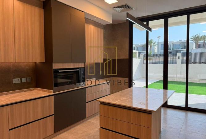 123837105 - Property Image 3