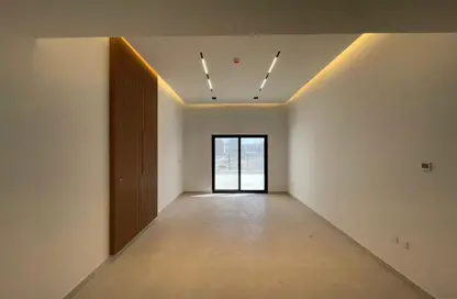 شقة - غرفة نوم - 2 حمامات للايجار في مبني الامير عبدالله - المدينة العالمية المرحلة 2 - 4 الورسان - الورسان - دبي