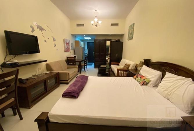 75016560 - Property Image 2