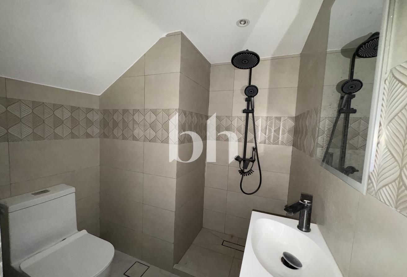 Upgraded | Modern Finish | Close to Pool & Park photo 9