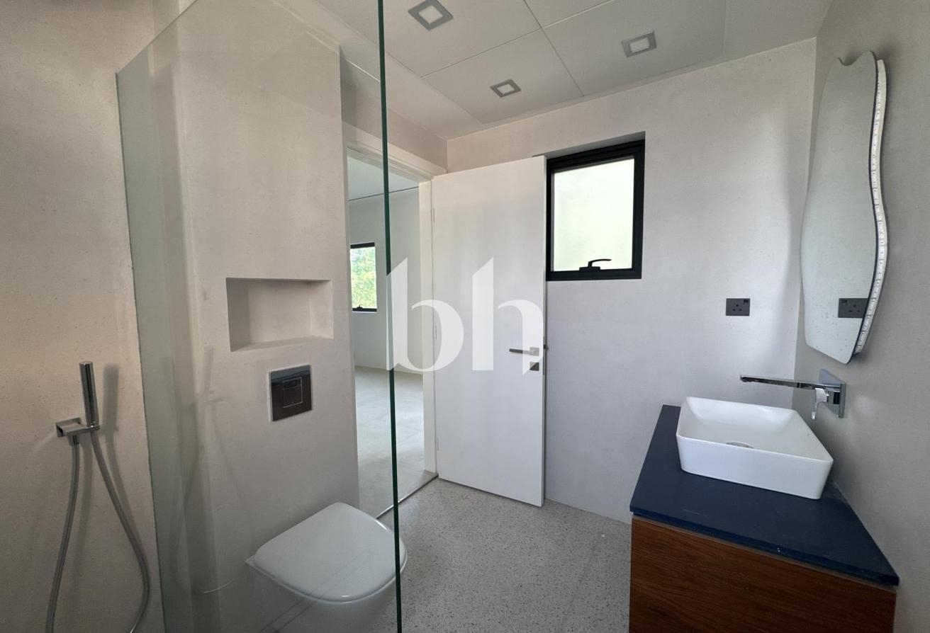 Upgraded | Modern Finish | Close to Pool & Park photo 12