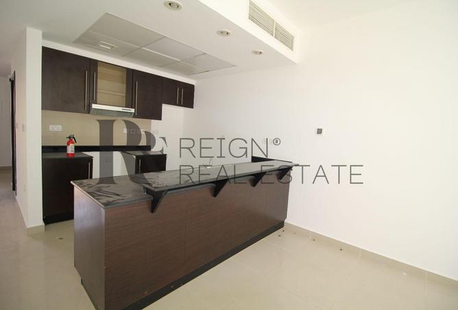 AMAZING DEAL 3BR VILLA SINGLE ROW BEST LAYOUT — photo 2
