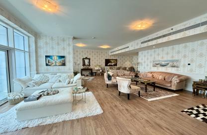 Apartment - 3 - 4 for rent in Marina Arcade Tower - Dubai Marina - Dubai