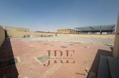 Warehouse - Studio - 1 Bathroom for rent in Al Sajaa Industrial - Al Sajaa - Sharjah