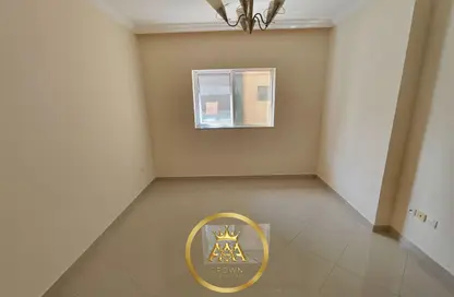 شقة - غرفة نوم - 1 حمام للايجار في شارع التعاون الجديد - التعاون - الشارقة