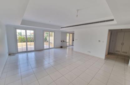 Villa - 3 Bedrooms - 3 Bathrooms for rent in Springs 11 - The Springs - Dubai