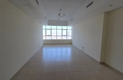 شقة - 2 غرف نوم - 2 حمامات للبيع في كورنيش الخان - الخان - الشارقة