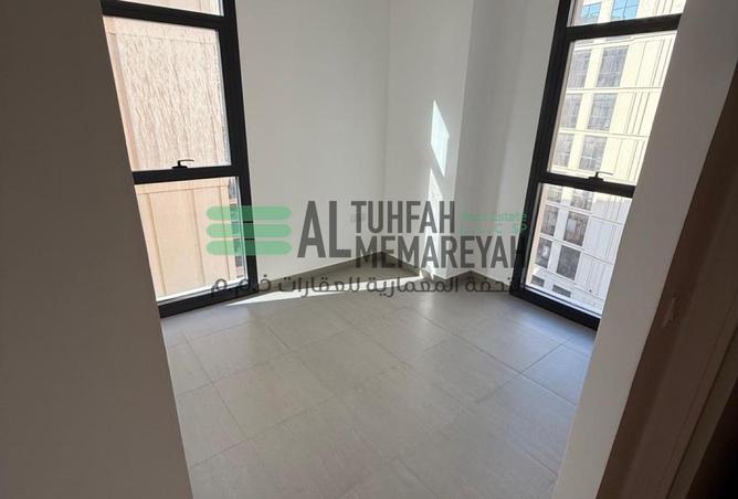 74239523 - صورة العقار 3