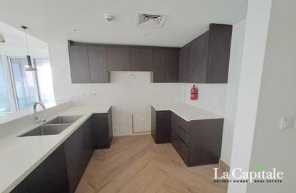 Apartment - 2 Bedrooms - 3 Bathrooms for sale in 1 Residences - 1 - 1 Residences - Al Kifaf - Bur Dubai - Dubai