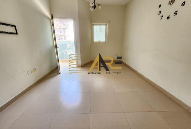 111849228 - Property Image 3