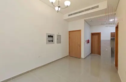 Apartment - 1 Bedroom - 2 Bathrooms for rent in Al Muteena 1088 - Al Muteena - Deira - Dubai