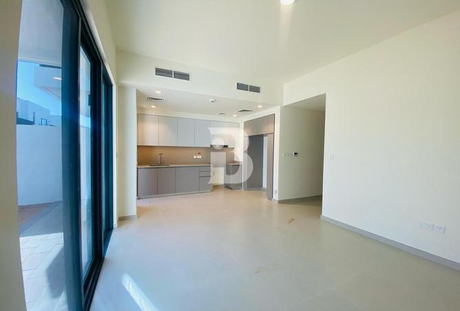 92700941 - Property Image 2