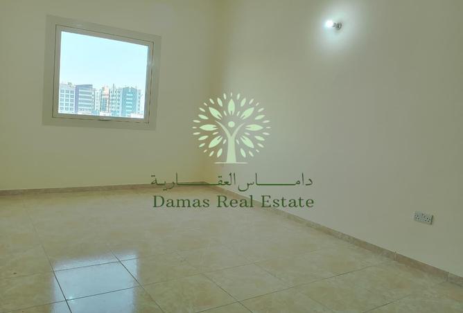 92703448 - صورة العقار 2