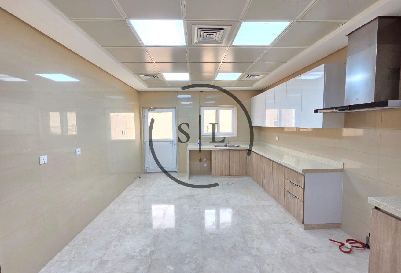 Ready to Move-In| Lift| Private Pool| Luxury Villa photo 8