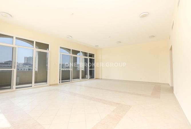 123832384 - Property Image 3