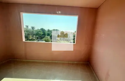 Apartment - 1 Bathroom for rent in The Gardens Apartments 7 - The Gardens Buildings - The Gardens - Dubai