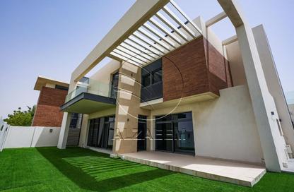 Villa - 5 - 7 for rent in West Yas - Yas Island - Abu Dhabi