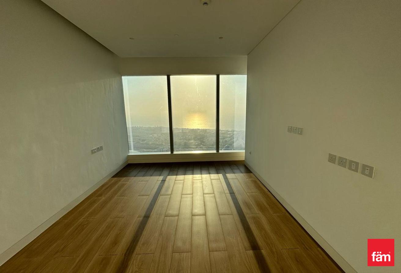 Panoramic Views | Lux Living On The Top photo 11