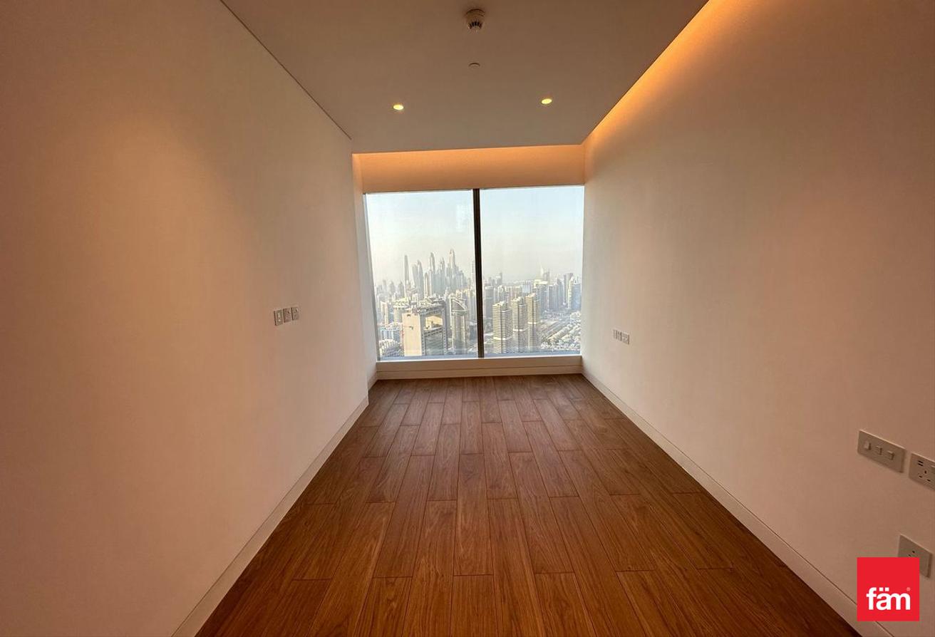 Panoramic Views | Lux Living On The Top photo 5