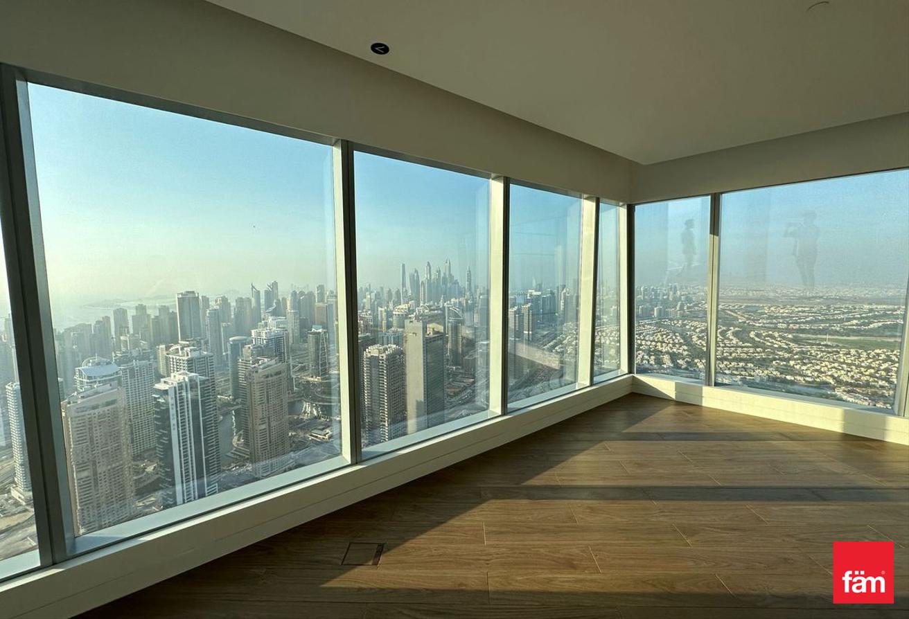Panoramic Views | Lux Living On The Top photo 2