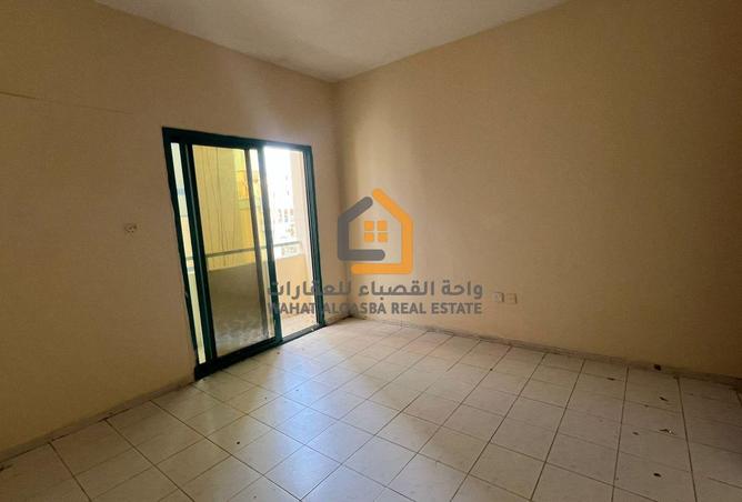 127912994 - Property Main Image
