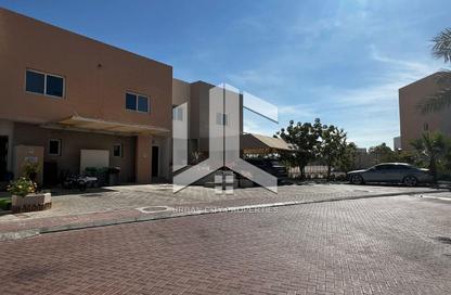 Townhouse - 2 Bedrooms - 3 Bathrooms for rent in Al Reef Villas - Al Reef - Abu Dhabi