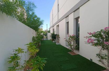 Villa - 4 Bedrooms - 5 Bathrooms for rent in Elan - Tilal Al Ghaf - Dubai