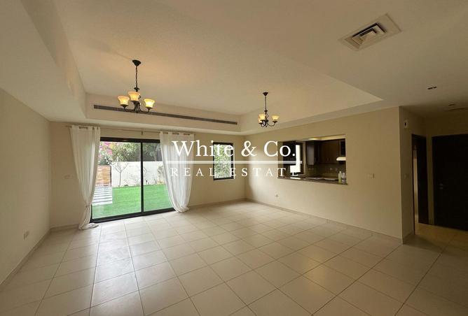 54002756 - Property Image 2