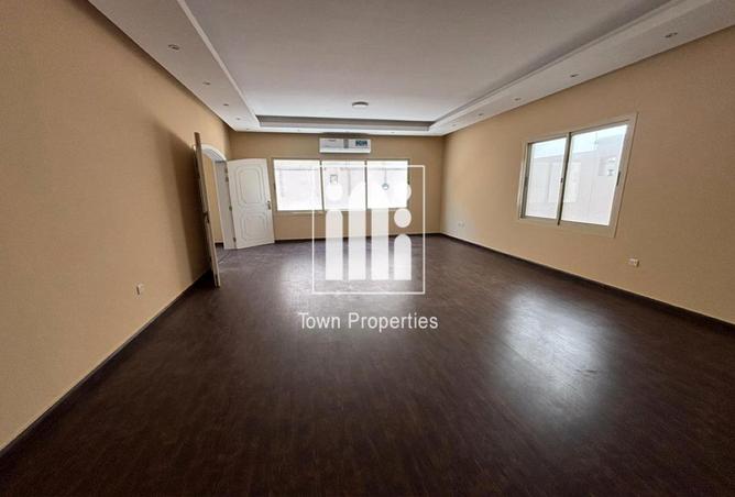 86181100 - Property Image 2