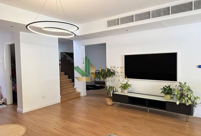 144604349 - Property Main Image