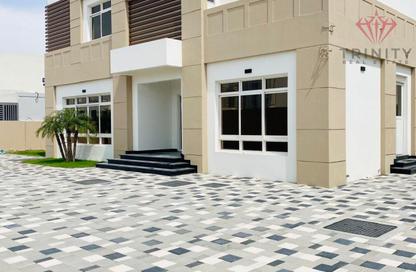 Villa - 5 Bedrooms - 7+ Bathrooms for rent in Al Barsha 2 - Al Barsha - Dubai